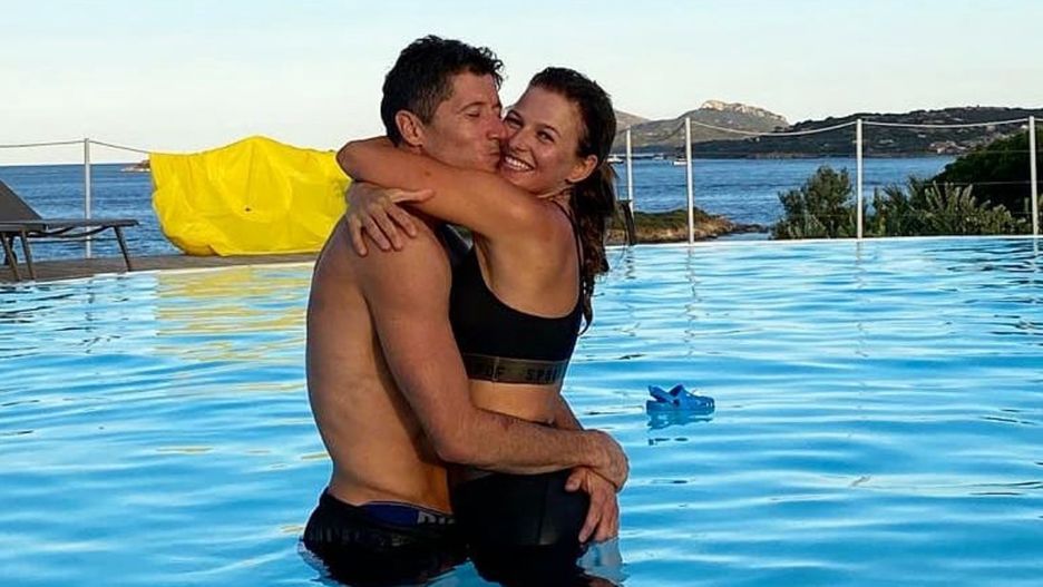 Anna Lewandowska chwali się osiągnięciami męża.