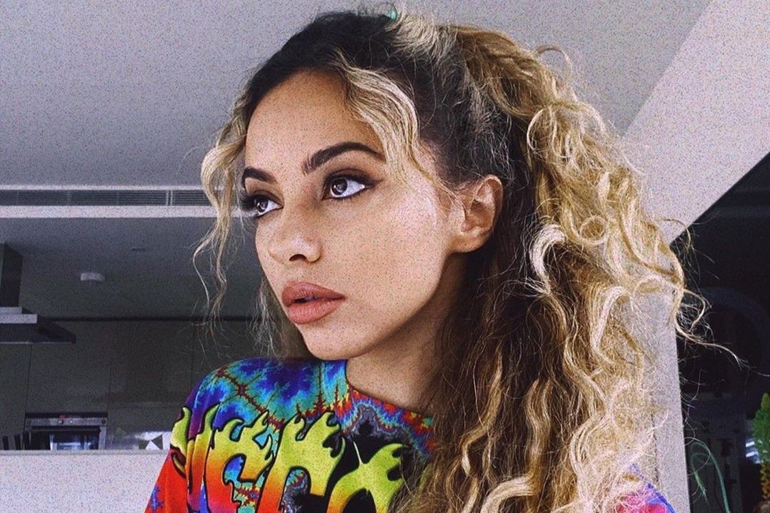 Microsoft oskarżony o rasizm. Przez białą wokalistkę