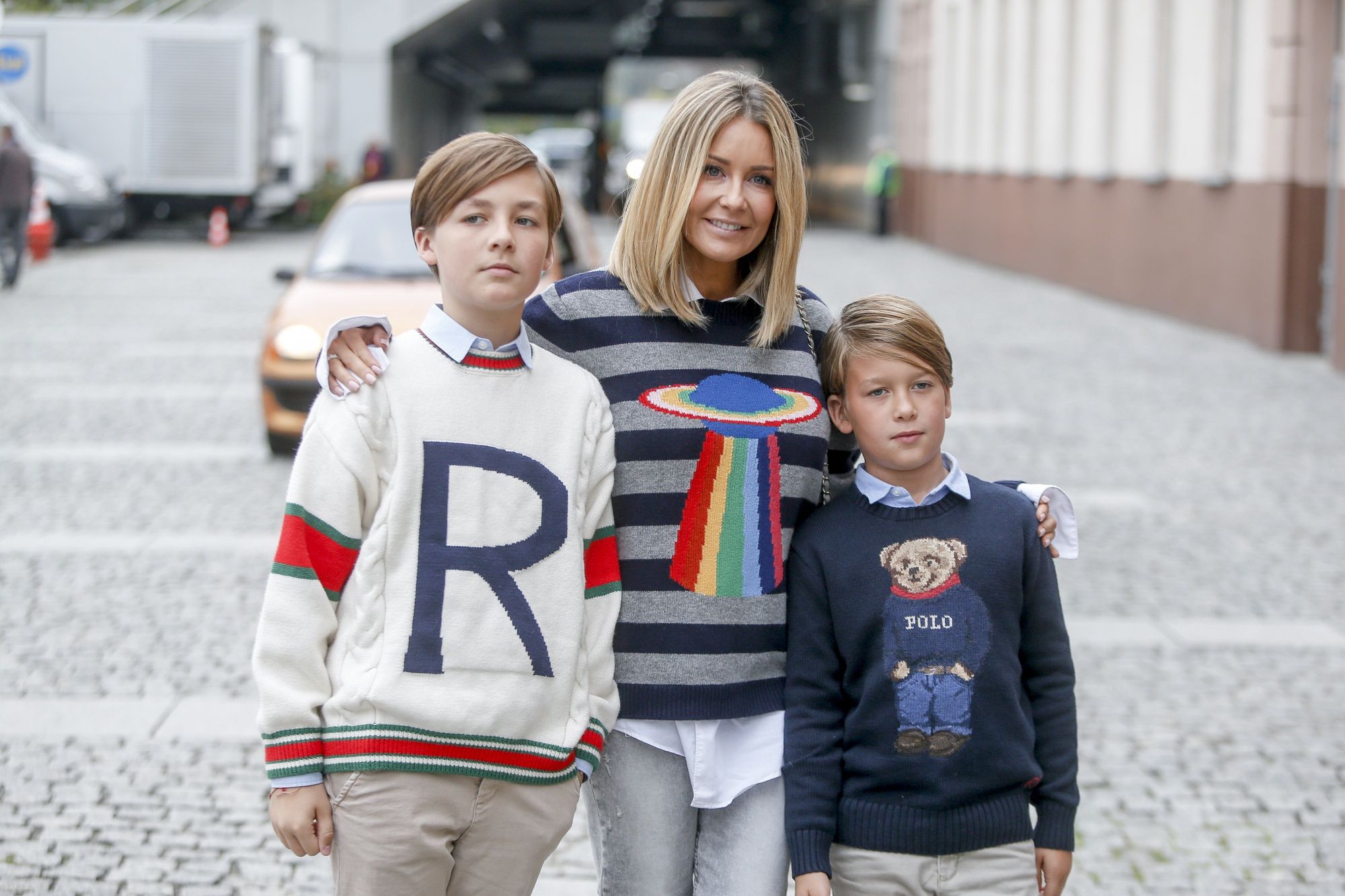 Małgorzata Rozenek i Radosław Majdan z synami