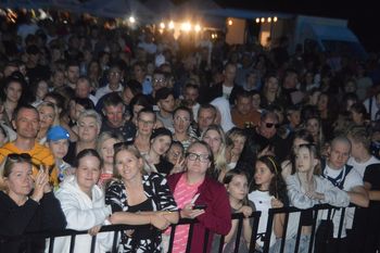 Gowarczów: Stachursky i Camasutra zrobili show