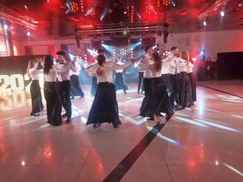 Białobrzegi: Piękny walc na rozpoczęcie studniówki uczniów LO