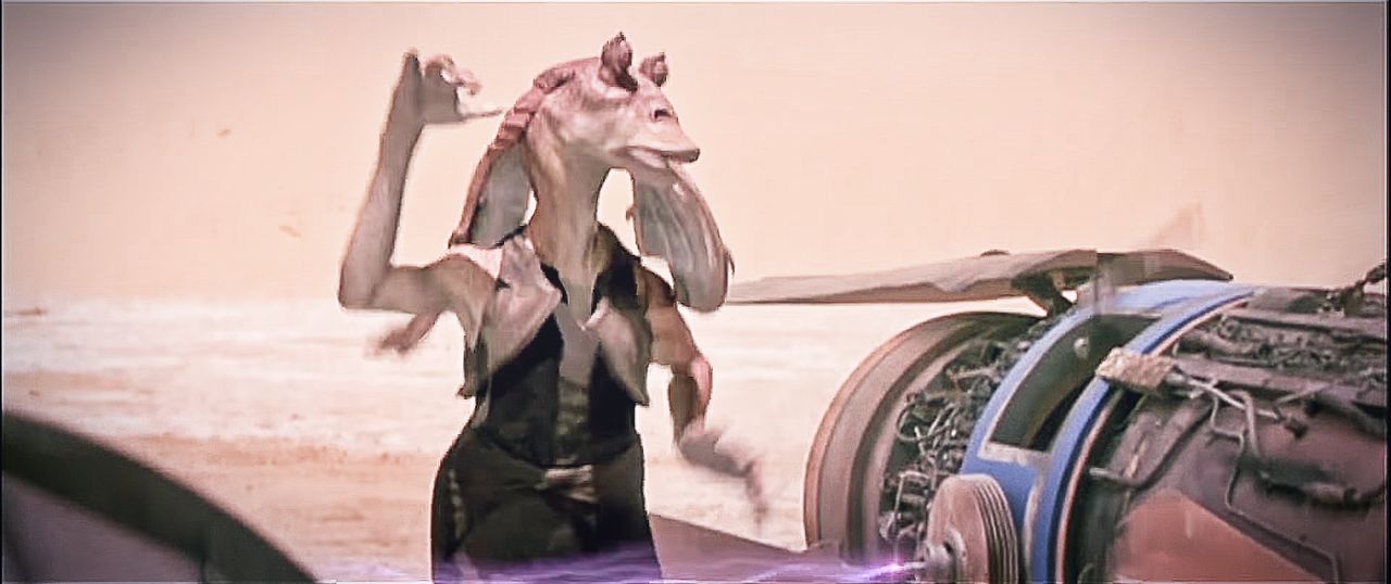 Najbardziej nielubiana postać całej sagi, Jar Jar Binks, fot. YouTube (oficjalny zwiastun filmu)