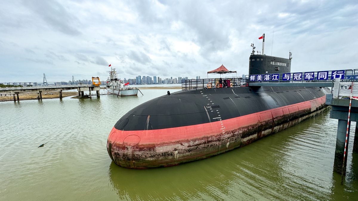 Chińska łódź podwodna - zdjęcie ilustracyjne