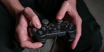 Złamali zabezpieczenia PlayStation 2. Po 26 latach