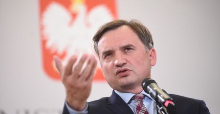 Zbigniew Ziobro pod lupą prokuratury. Media: śledztwo ws. "kongresu klimatycznego" umorzone