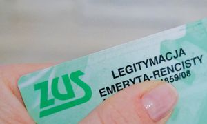 Wykorzystaj przy kasie. O tych zniżkach wielu emerytów zapomina