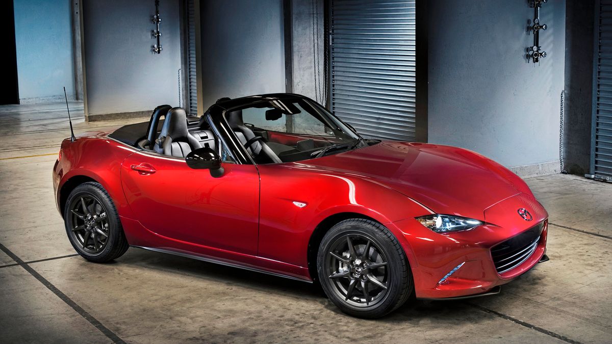 Nadwozie MX-5 nie uległo zmianom. Ważniejsze jest to, czego nie widać na pierwszy rzut oka.