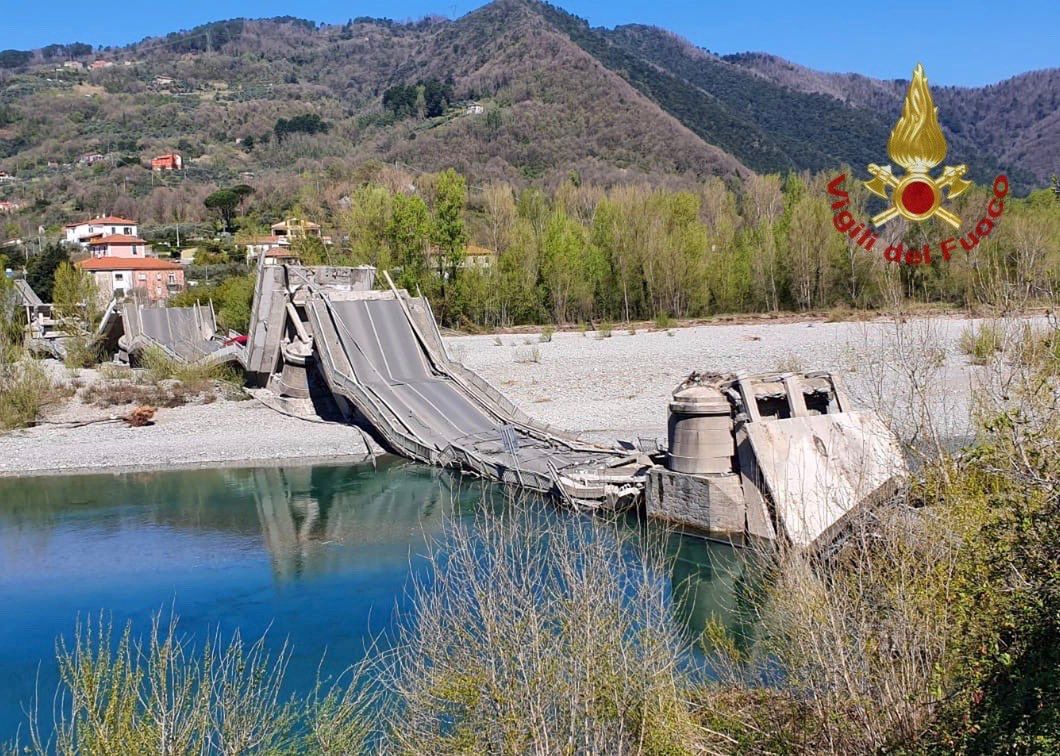 Tragedia we Włoszech. Zawalił się most Anas w Albiano Magra w Toskanii