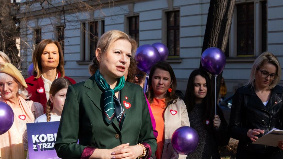 Inauguracja akcji Kobiety na Wybory
Fot. Katarzyna Skobiej/East News, 8.03.2025. Krakow. Konferencja prasowa inauguruj?ca akcj? Kobiety na Wybory na Skwerze Praw Kobiet w Krakowie. Udzia? wzi??y m.in Radna Miasta Krakowa PO, kandydatka do Senatu, pos?anki, Radna Wojew�dztwa Ma?opolskiego, Radna Gminy Zielonki. N/Z Monika Piatkowska
Katarzyna Skobiej