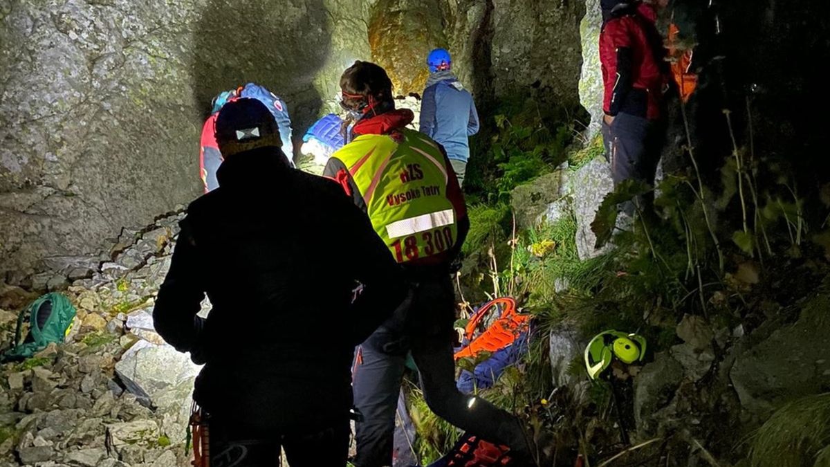 Słowaccy ratownicy poszli po Polaków