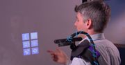 Windows 8 na tablecie, laptopie i... na ramieniu? [wideo]