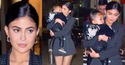 Kylie Jenner chwali się wyczuciem stylu w drodze na kolację ze Stormi