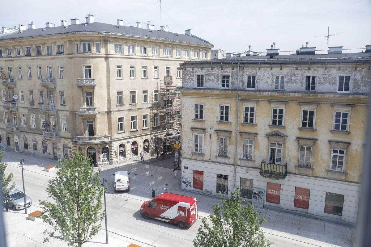 Warszawa, 05.07.2022. Przebudowany Plac Pięciu Rogów w Warszawie, 5 bm. (jm) PAP/Albert Zawada