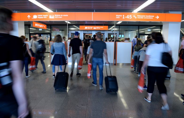 Wybuch na lotnisku Chopina. Media: eksplodował bagaż