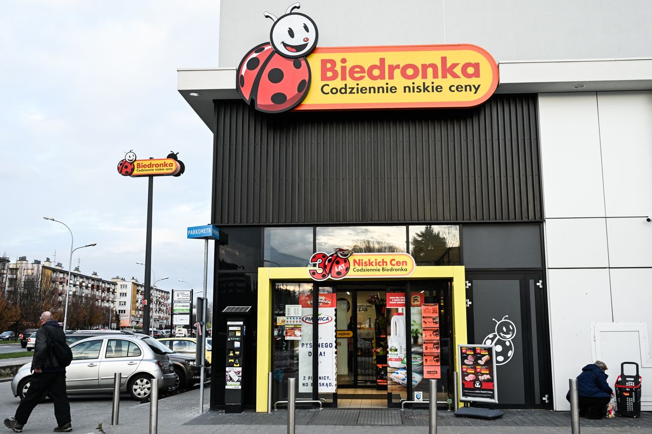 Druga karma dla psa za 1,00 zł. Promocje w Biedronce do 26 września