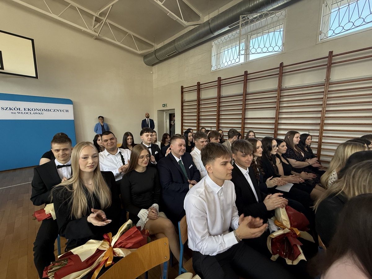 Pożegnanie maturzystów w Ekonomiku