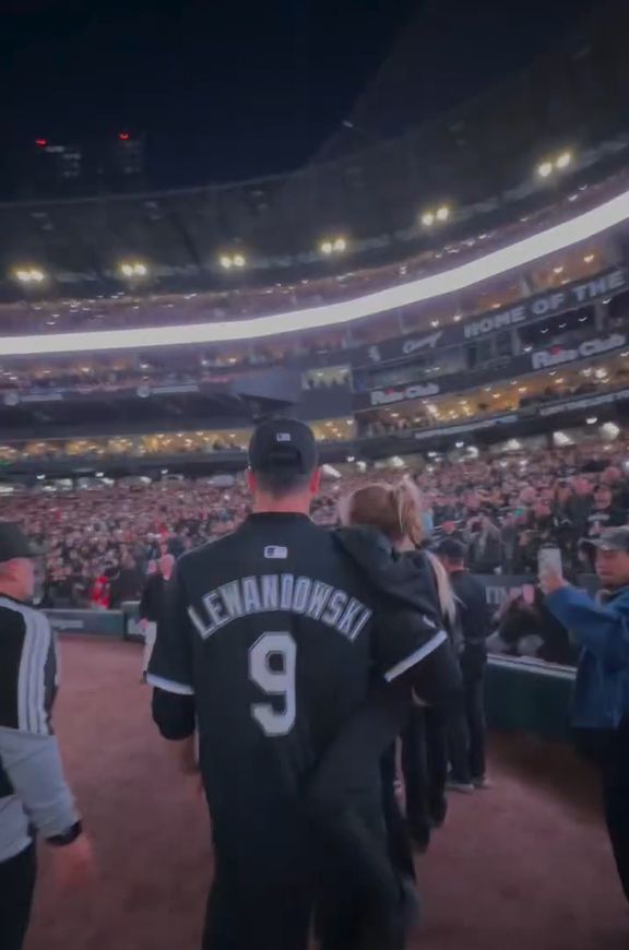 Rodzinny wypad Lewandowskich na mecz baseballa