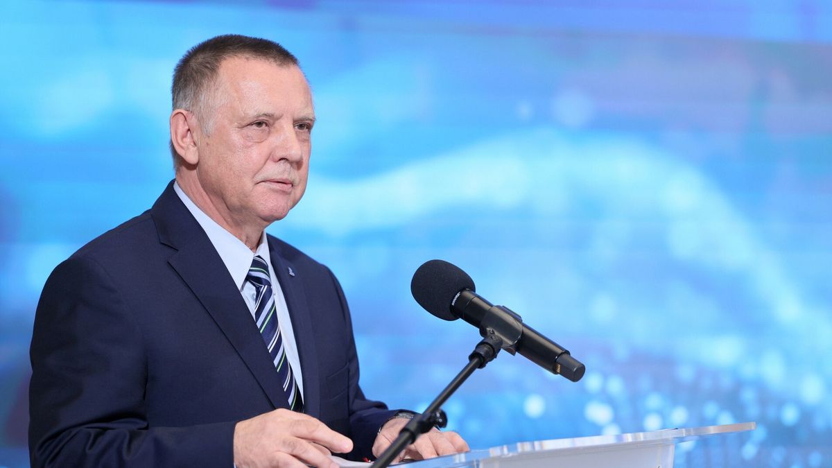 Szef NIK Marian Banaś