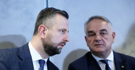 Ludowcy mają problem. "PSL musi dołączyć do peletonu"