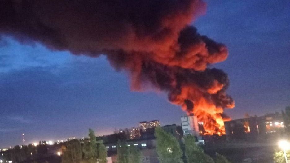 Olbrzymi pożar w Rosji. Kłęby dymu spowiły miasto