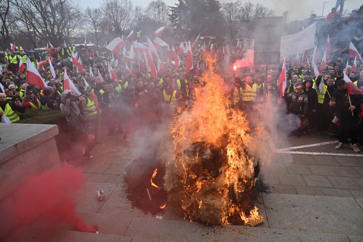 Protestujący rolnicy w centrum Wrocławia, 15 lutego 2024
