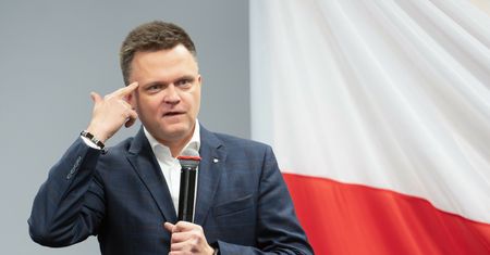 "Banki chcą kolejnych jeleni". Hołownia nie przebierał w słowach