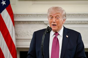 Trump zaskoczony wynikiem referendum. Zarzuca fałszerstwo