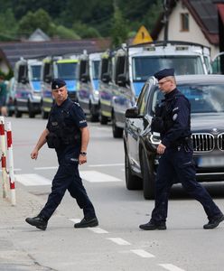 Po brutalnym zabójstwie. Policjanci przeszukują domy