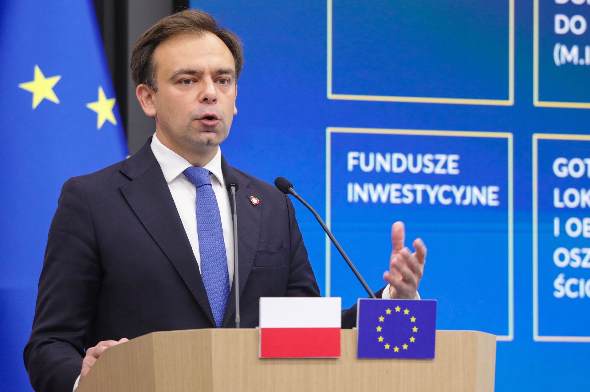 Miała być zmiana podatku Belki. Minister zaskoczył. Spora kwota oszczędności wolna od podatku