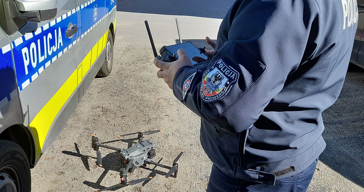 Policja z dronem. Nie unikniesz mandatu