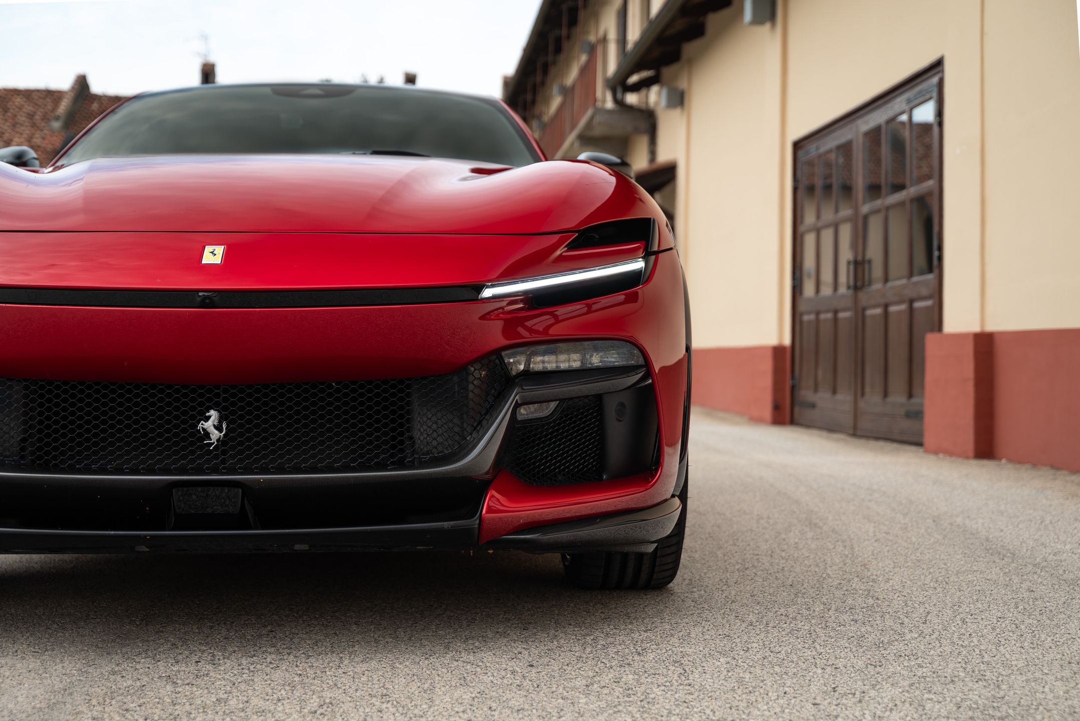 Ferrari Purosangue Handling Speciale