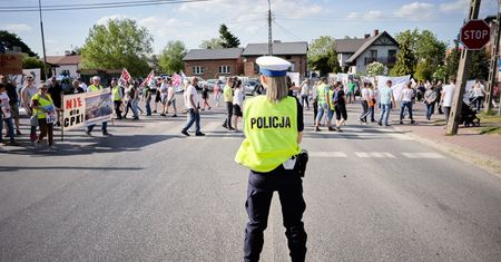 Oddadzą swoje ziemie pod CPK. Spółka oferuje im pulę gruntów zamiennych