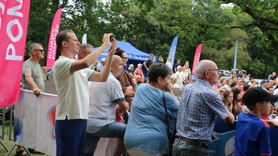 Agnieszka Radwańska w Ciechocinku. Na kortach w uzdrowisku zagrała z Dawidem Celtem
