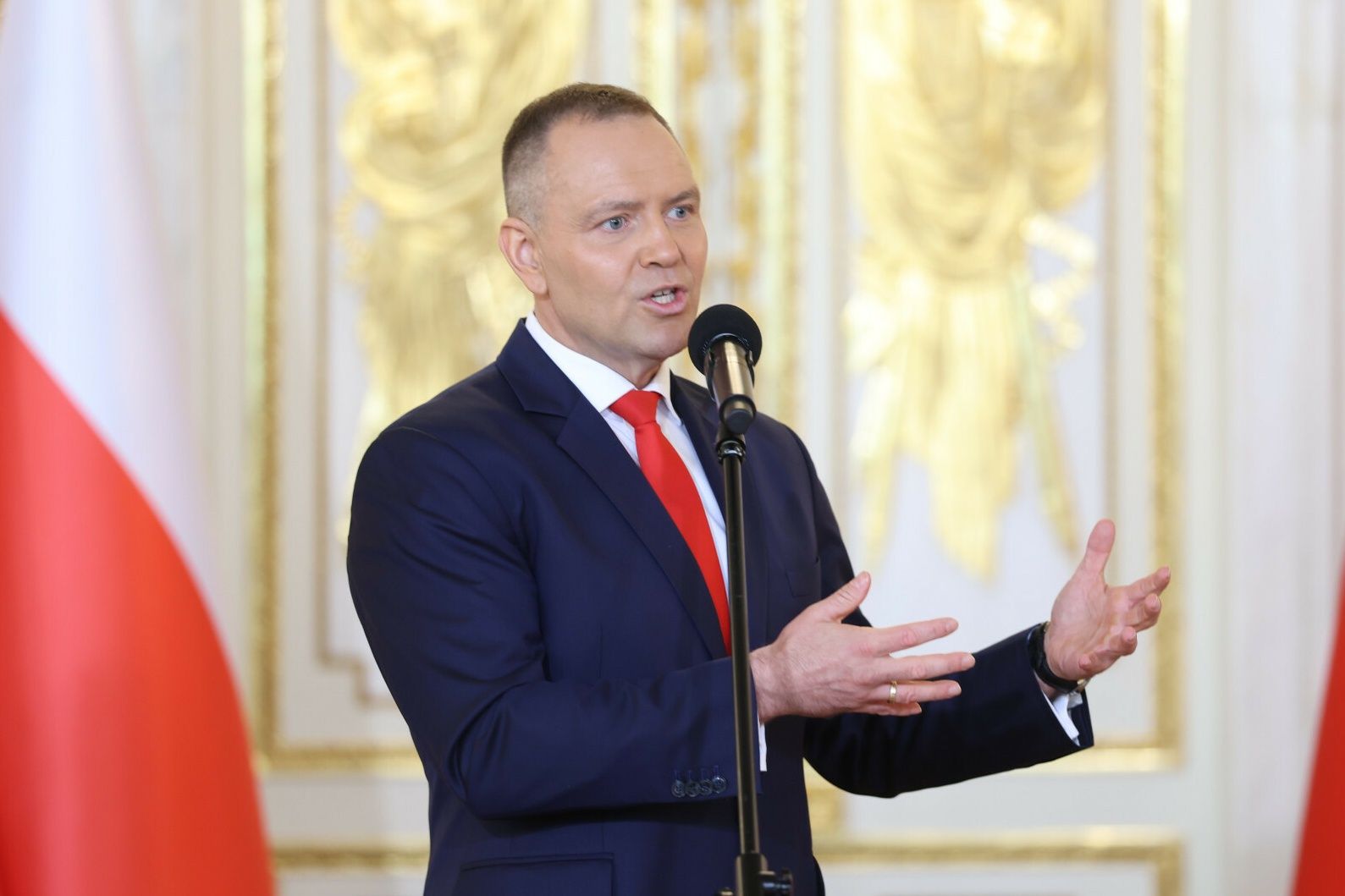 Nawrocki: referendum
