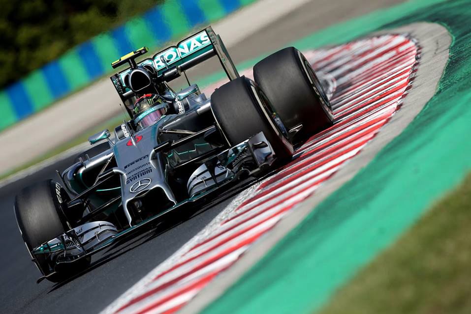 Gorące kwalifikacje do GP Węgier dla Lewisa Hamiltona