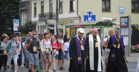 W środę ulicami Lublina przejdą pielgrzymi, będą utrudnienia w ruchu