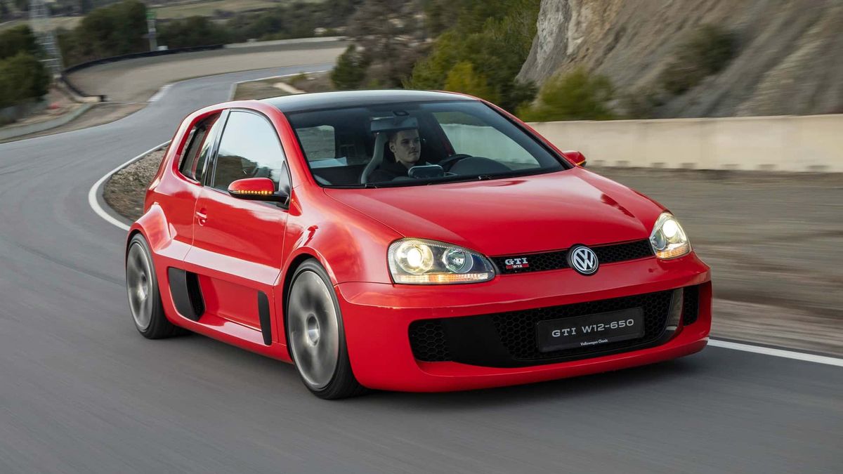 Volkswagen Golf GTI W12-650