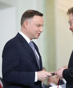 Andrzej Duda i Łukasz Szumowski chcieli mieć wpływ na realizację scenariusza: "wybory w pandemii". Wyszło średnio