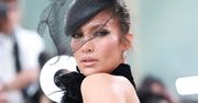Met Gala 2023 należała do niej. Jennifer Lopez wyglądała obłędnie