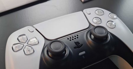 Recenzje PlayStation 5: ewolucja zamiast rewolucji, ale DualSense to nowa jakość