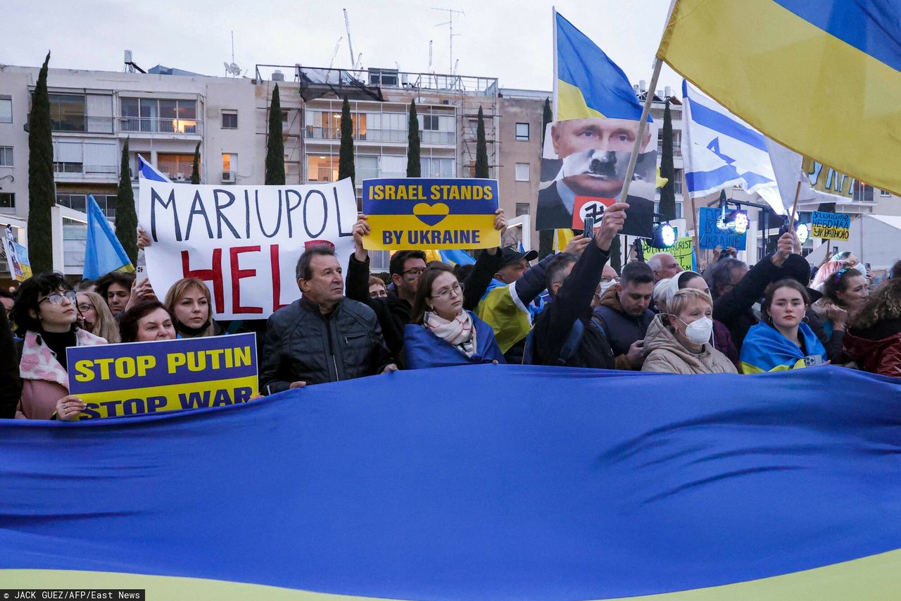 Protest przeciw rosyjskiej agresji wobec Ukrainy/ Zdjęcie ilustracyjne 