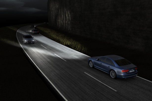 Reflektory Matrix LED w nowym Audi A8