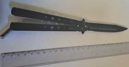 14-latek przyszedł do szkoły w Warszawie z nożem. Został zatrzymany