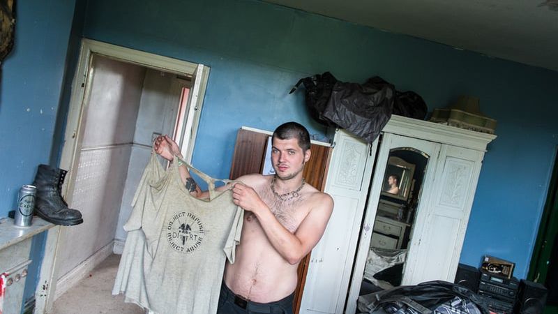 Ricky Adam opowiedział na zdjęciach o życiu brytyjskich squattersów 1