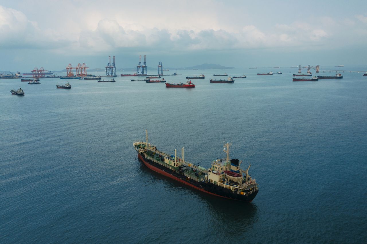 Pierwsza taka sytuacja od prawie dwóch lat. Ropa przebiła psychologiczną barierę