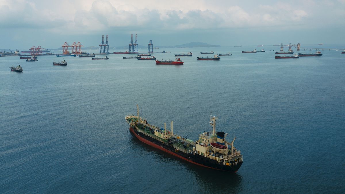 Aerial view Oil ship tanker at terminal commercial port waiting load or unload oil from refinery for transportation or Oil industry concept.
Aerial view Oil ship tanker at terminal commercial port waiting load or unload oil from refinery for transportation or Oil industry concept.
Create image