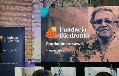 Fundacja Biedronki pomoże seniorom. 50 milionów złotych budżetu na start