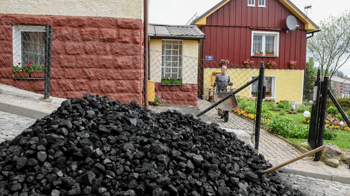 Spada wydobycie węgla w Polsce 