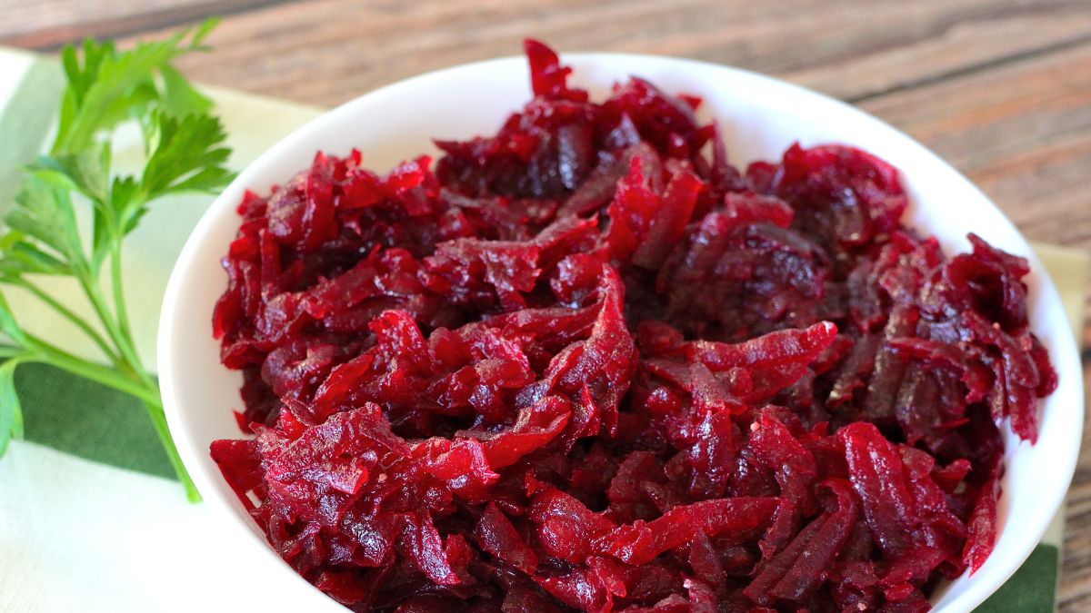 Buraczki zasmażane z czosnkiem są obłędne