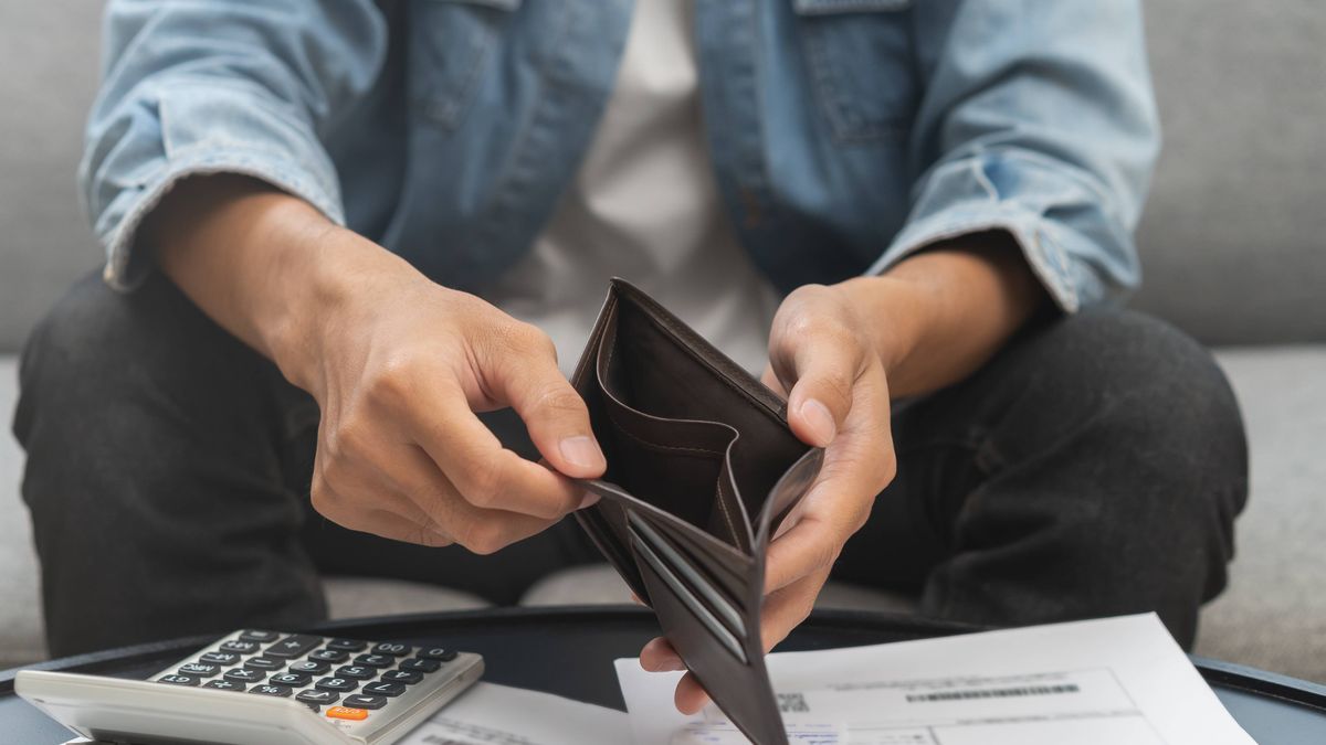 Polacy, którzy nie wychodzą z długów, szybko je zwiększają